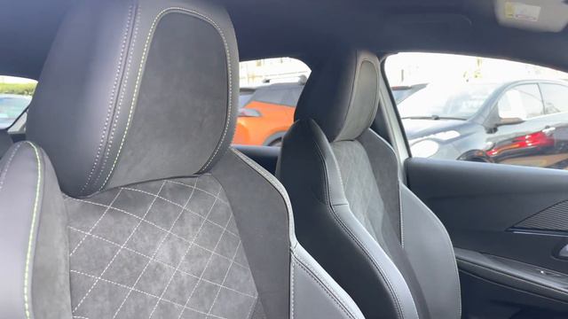 Approved Used Peugeot e-208 50kWh GT Premium | Swansway Chester Peugeot смотреть онлайн