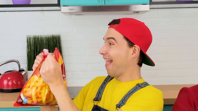 Укрась Пиццу Челлендж | Битвы с едой от PaRaRa Challenge смотреть онлайн