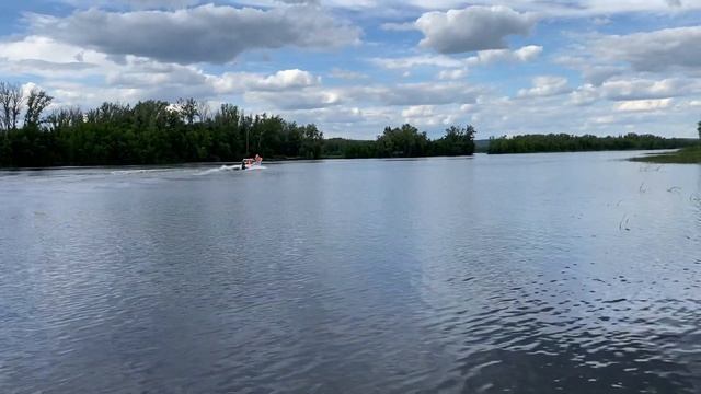 База отдыха www.sun64.ru: Прогулка на катере по Волге/30.06.22