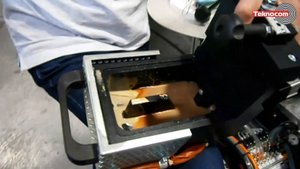 Быстрая замена клееванны BORD 2 - станке для обработки поперечин рамочных фасадов