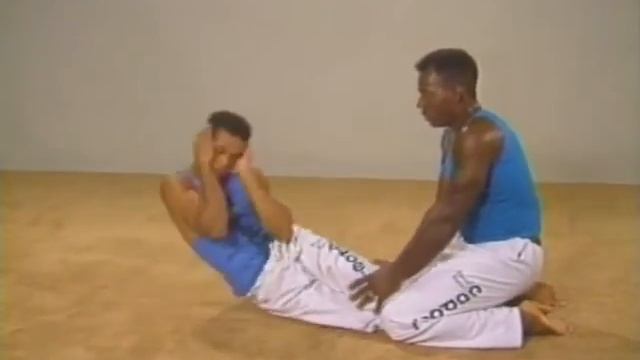 (Part 1) Capoeira Toturial (www.facebook.kenhvothuat) смотреть онлайн
