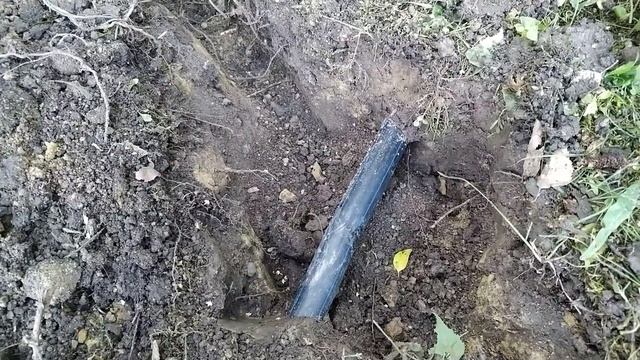 Летний водопровод. Пробил пнд трубу Ремонт феном Summer plumbing. Broke a pd pipe. Hairdryer repair