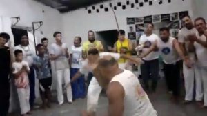 Associação de capoeira Axé Iúna Mestre Nestor