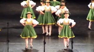 Танец "Горох". ЗАДОРИНКА (Rīga).