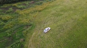 Выгуливаем Chevrolet Lanos по полю (проверили ланос на проходимость)