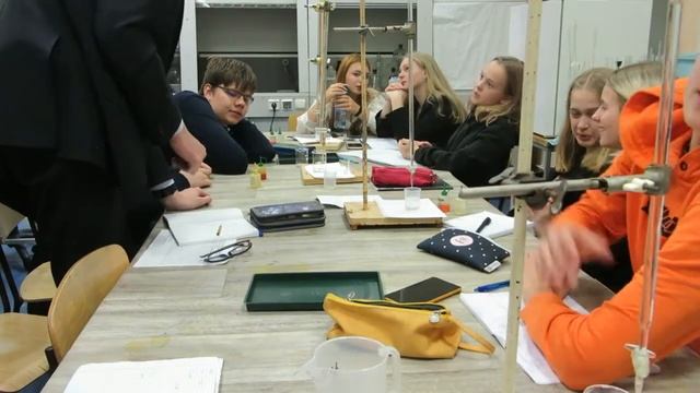 Газировка и минералка - где больше CO2? смотреть онлайн