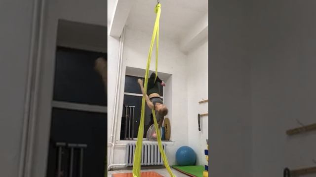 Связка на полотнах для новичков смотреть онлайн