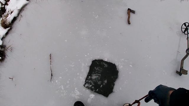 поиск на поисковый магнит зимой , находки на дне карьера смотреть онлайн