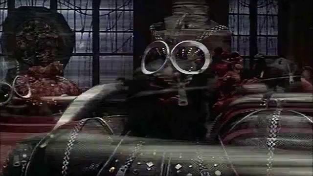 (OLD)Direct 2 Disaster: The Muppets Wizard of Oz смотреть онлайн