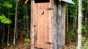 УЛИЧНЫЙ ТУАЛЕТ НИКОГДА НЕ БУДЕТ ВОНЯТЬ! КИНЬТЕ ЭТО В ДЫРКУ ТУАЛЕТА!