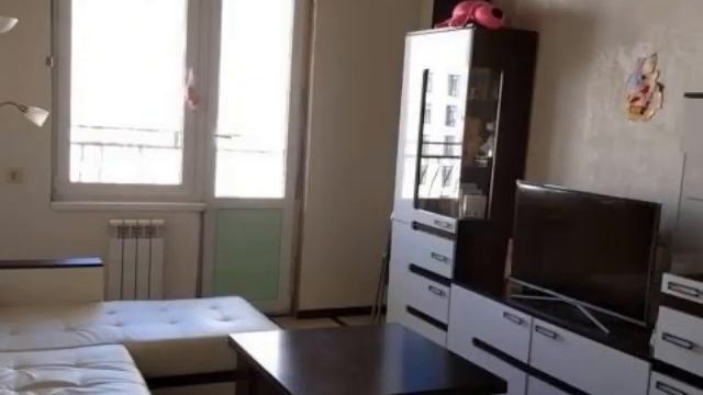 В мкр  Южный продается двухкомнатная квартира, с ремонтом
