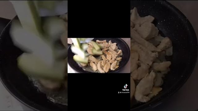 CHICKEN FILLET WITH VEGETABLES IN A PAN КУРИНОЕ ФИЛЕ С ОВОЩАМИ НА СКОВОРОДЕ