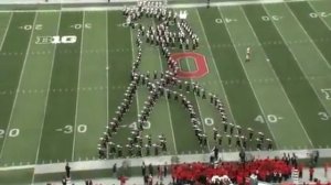 Лунная походка М.Джексона трубачами на стадионе