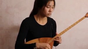 Адай на калмыцкой домбре.