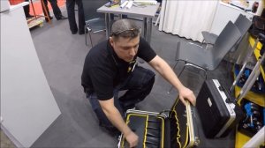 Чемодан для инструмента.