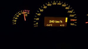 Mercedes C230 Kompressor Acceleration and Top Speed Run Record