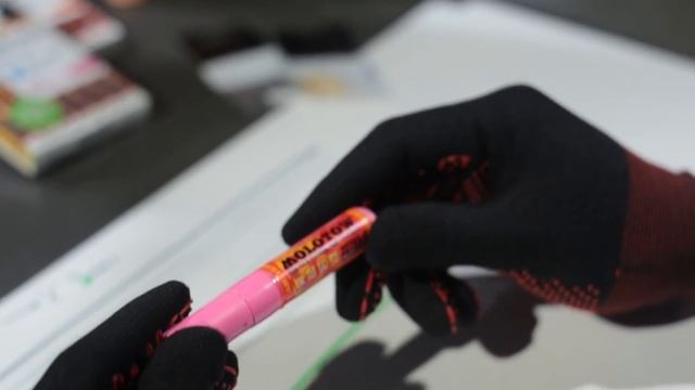 Акриловые маркеры Molotow One4all | Graffitimarket.ru