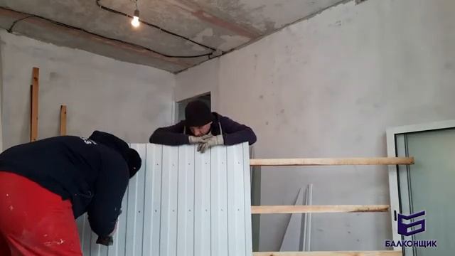 Монтаж балкона с крышей смотреть онлайн