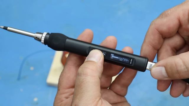 Мало кто знает о таком применении пластиковой бутылки! Секретная функция! смотреть онлайн