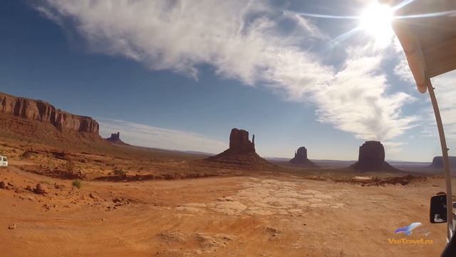 Долина МонументовMonument Valley