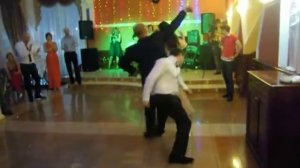 ОСЕТИНСКИЕ ТАНЦЫ НА СВАДЬБЕ...