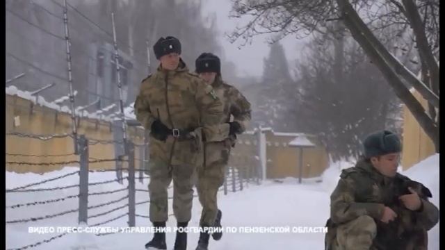 Двое юных зареченцев провели день в Росгвардии смотреть онлайн