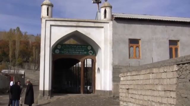 В Таджикистане закрыли 5 медресе смотреть онлайн