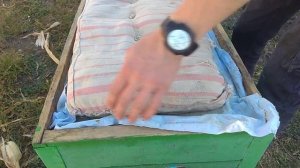 Сколько рамок оставлять пчелам в зиму?
