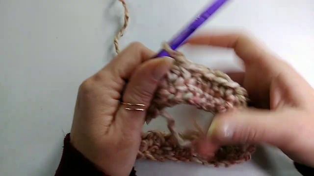 Aula Gola ao Avesso de Crochê com o Fio Verbena por Priscilla Berghauser смотреть онлайн