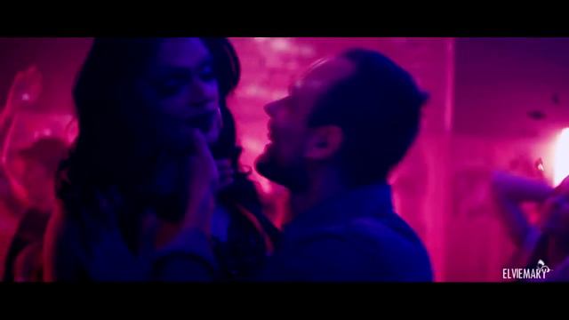 Hurts - crack #2 (song spoof) смотреть онлайн