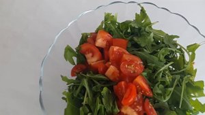 САЛАТ С РУКОЛОЙ! ИЗЫСКАННЫЙ САЛАТ!