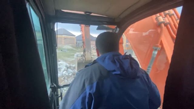 Демонтаж И погрузка фундамента, Колёсный экскаватор Doosan dx190w смотреть онлайн