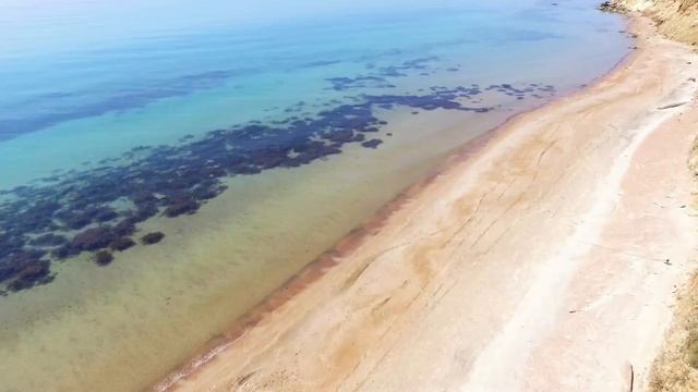 Пляжи Тамани. Поселок Волна. Черное море.
