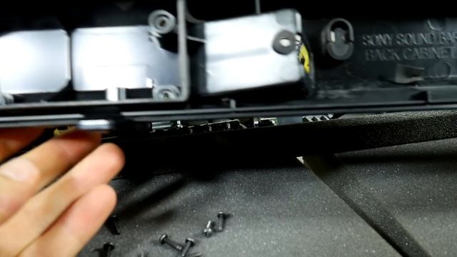 Look inside Sony soundbar with subwoofer - What's Inside? смотреть онлайн