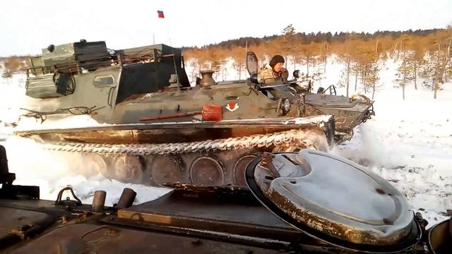 Работа на авто зимнике  на танках мтлб.