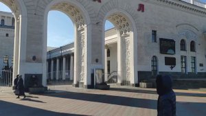 Железнодорожный вокзал Г. Симферополя. Крым.