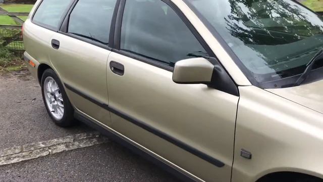 Volvo V40 T4 Estate 2.0 смотреть онлайн