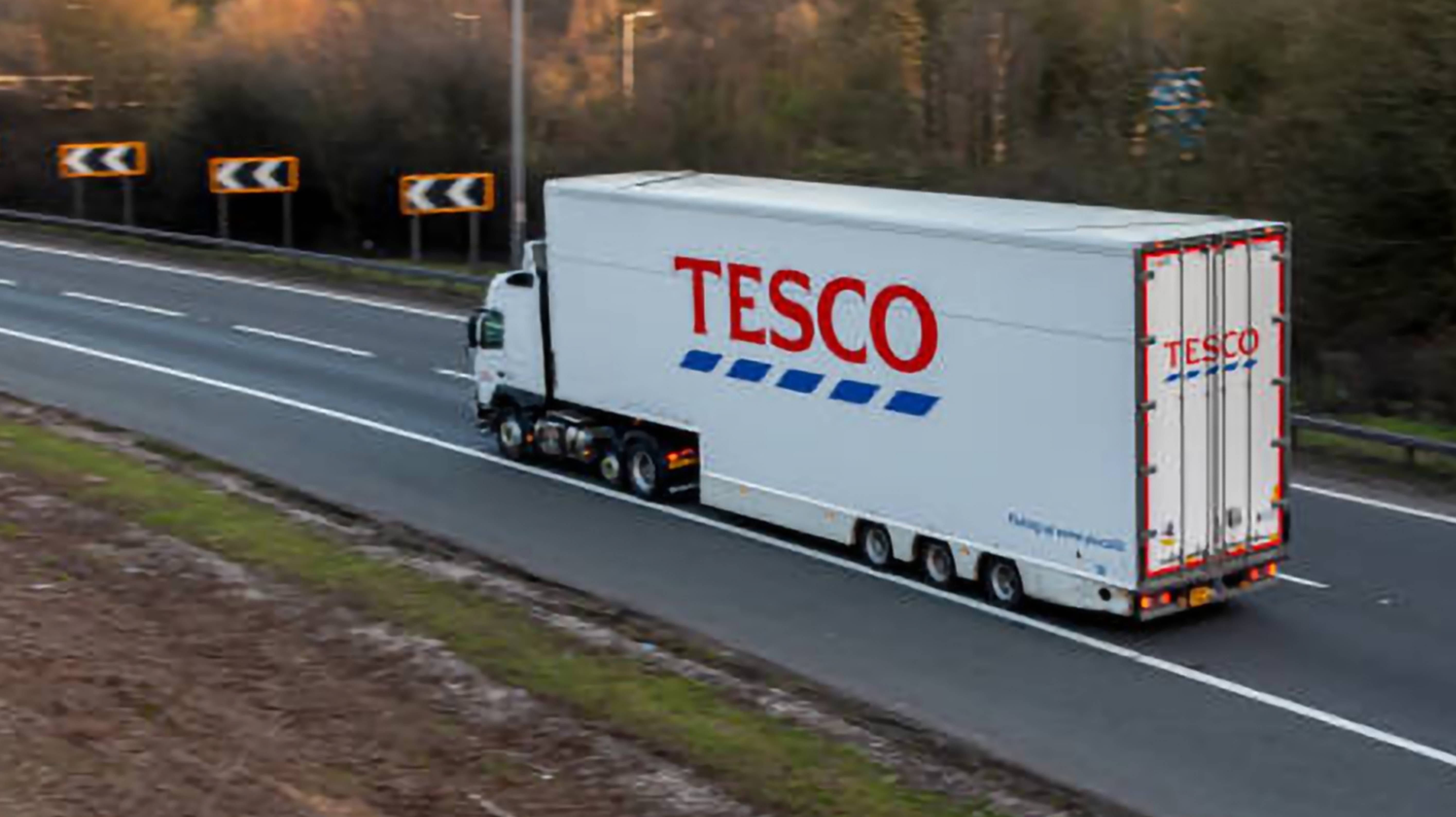 Выгрузка на фирме TESCO 
Великобритания, Snodland.