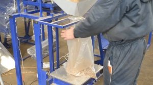 Полуавтоматическая линия фасовки и упаковки пеллет