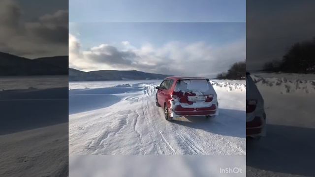 Автозимник Якутия... Олёкминск - Якутск смотреть онлайн
