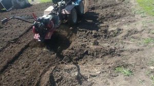 Минитрактор переломка + матоблок вспашка