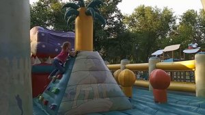 Гигантский батут "Саванна " .