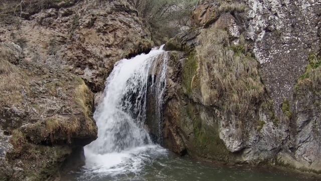 Медовые водопады в 4к - 2ч. Карачаево-Черкесия. Футажи водопадов. Водопады весной. Релакс-видео.