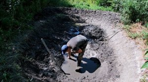 Выкопал у ручья ПРУД,  НАШЕЛ старинные ключи... (4 часть)