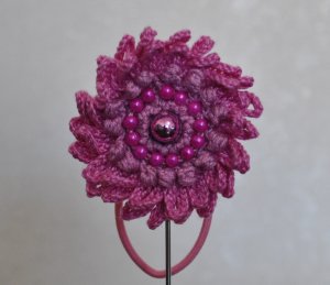 Оригинальный цветочек астра - резинка для волос. Мотив ирландского кружева Вяжем вместе крючком.avi