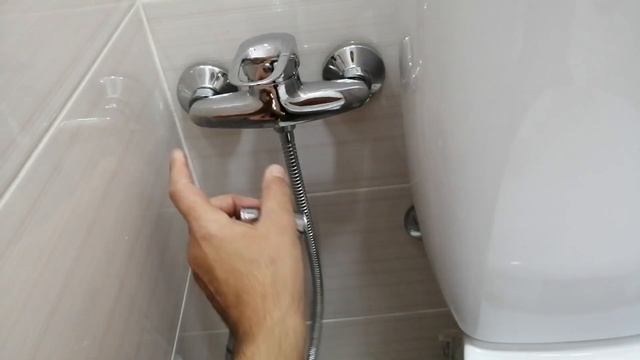 Установка гигиенического душа. Выгодное решение. смотреть онлайн