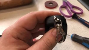 Выкидной ключ. Выкидной брелок с блоком от сигнализации.