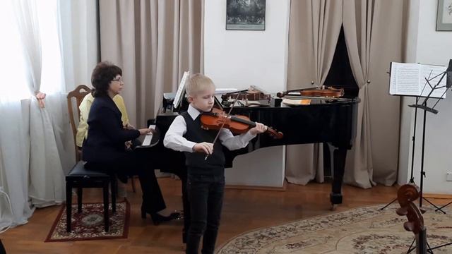 Кузелев Захар 2 кл. Д.Кабалевский "Гавот" смотреть онлайн