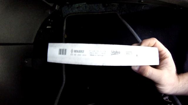 LADA XRAY 1.6 (2016): Замена салонного фильтра смотреть онлайн