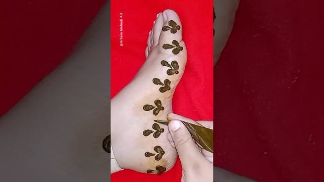 feet mehndi desifn simple?| leg mehndi design #shorts #shortsviral #shortsfeed